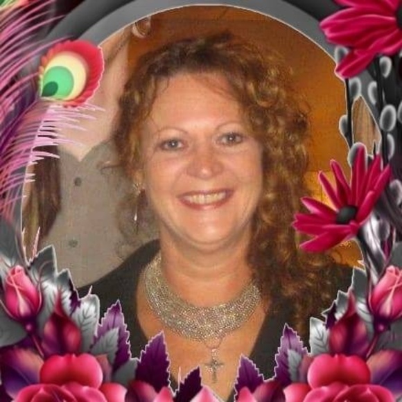 Meet your Posher, Lori - Picture 1 of 1